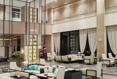 繁華富麗的木飾面，營造高雅奢華的格調